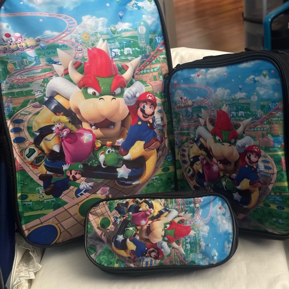 Nintendo Mario Brothers and Friends Kids Backpack Set - Red, Green, Blue NIP